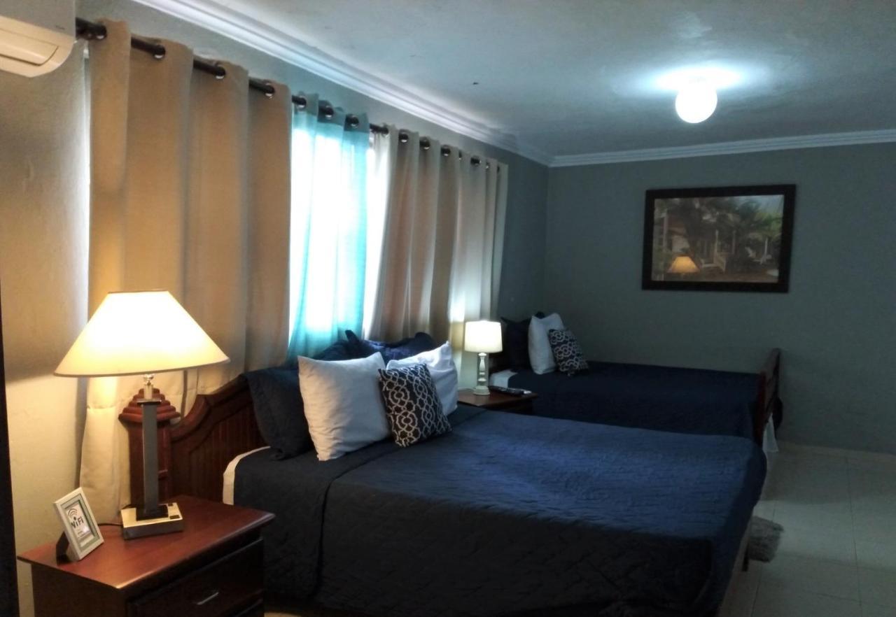 Hotel Boutique Simona La Romana Zewnętrze zdjęcie